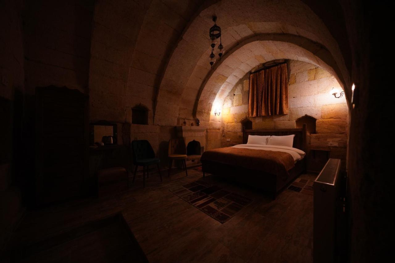 Tibet Stone House Hotel เนฟซิเฮียร์ ภายนอก รูปภาพ