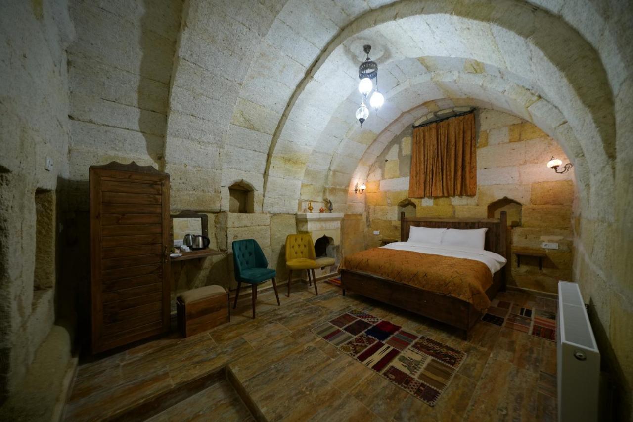 Tibet Stone House Hotel เนฟซิเฮียร์ ภายนอก รูปภาพ