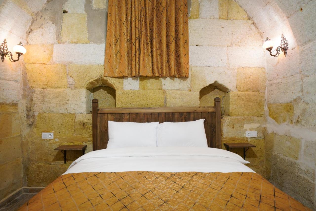 Tibet Stone House Hotel เนฟซิเฮียร์ ภายนอก รูปภาพ